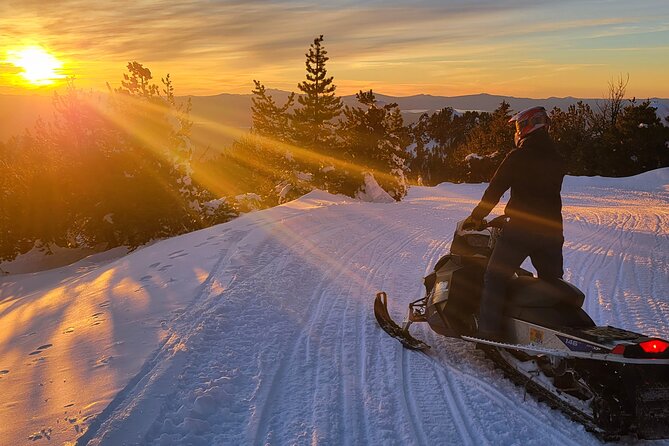 Guided Snowmobile Tours In The National Volcanic Monument - Why a snowmobile is a smart way to see Newberry