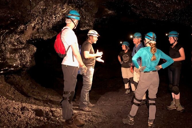 Guided tour of the 2004 lava tunnels - Lava stalactites, benches, and imaginative shapes