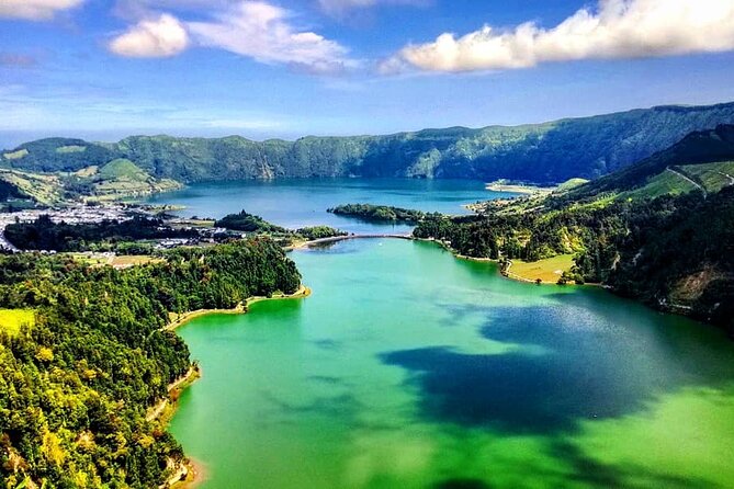 Half Day Sete Cidades Crater Minivan Tour - Two hours at the western crater of Sete Cidades