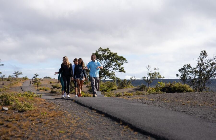 Hawaii: Big Island Volcanoes Day Tour with Dinner and Pickup - Dinner at Kilauea Lodge