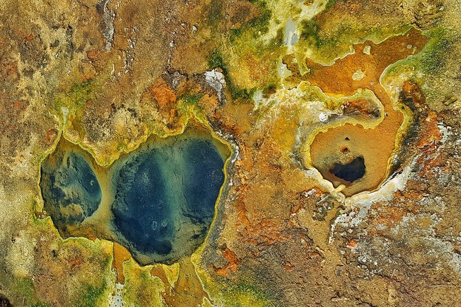 Helicopter Flight Over Geothermal Landscapes from Reykjavik - Group size, seating, and passenger limits