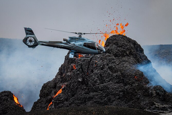 Helicopter Tour Over Iceland’s Reykjanes Volcano Eruption Site - The best part is the changing view from the helicopter