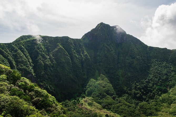 Hike St. Kitts: Highest peak Mount Liamuiga Volcano - The drive from Basseterre to the trailhead