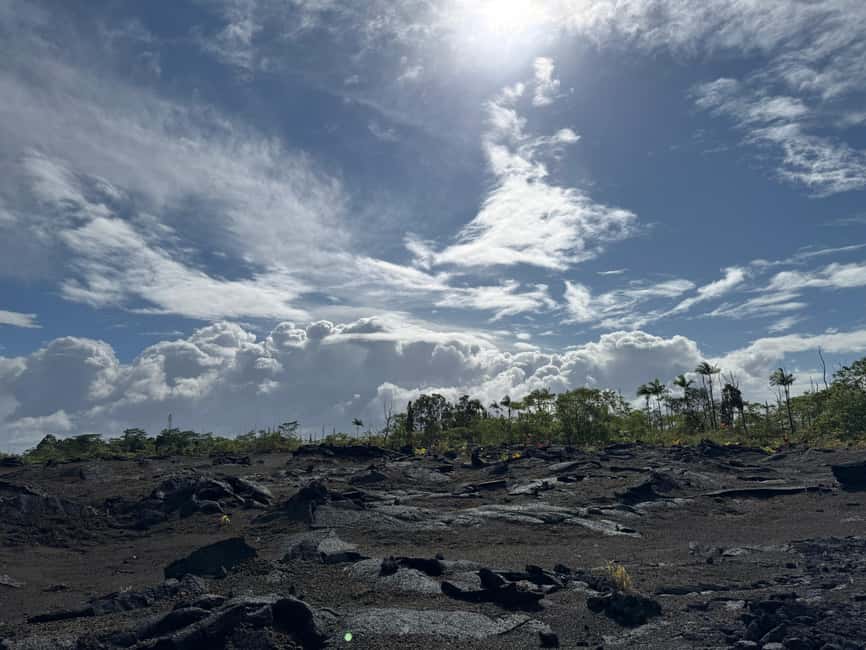 Hilo: Kilauea Fissure 8 Hiking, Volcanoes and Waterfalls - Hilo begins with bays, gardens, and old landmarks