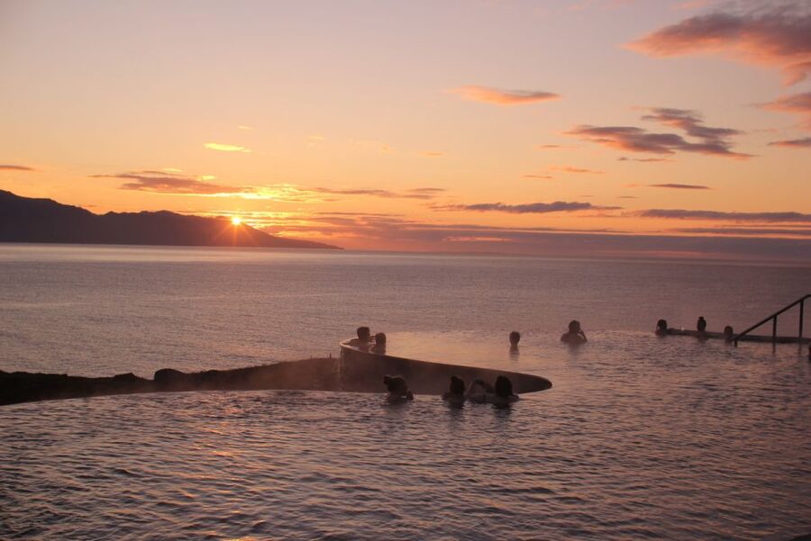 Husavik: GeoSea Geothermal Baths Entrance Ticket - A steam room and a convenient bar