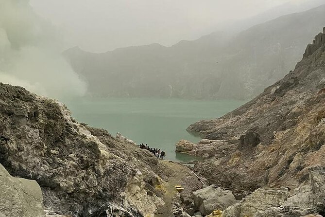 Ijen Crater Tour - My Verdict on the $65 Ijen Crater Experience