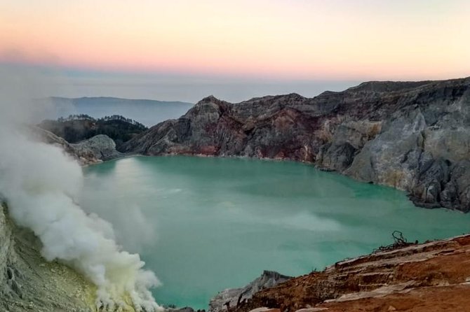 Ijen Crater Tour - Blue Fire, Gas Conditions, and Safety