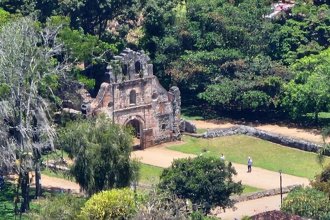 Irazú Volcano, Orosi Valley & Lankester Gardens from San José - Why this highland day trip works