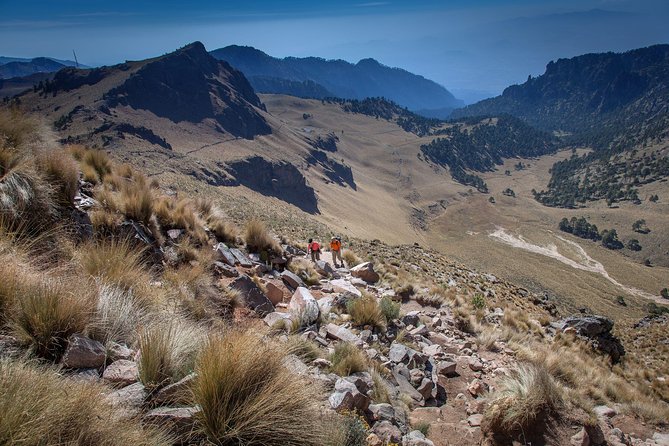Iztaccihuatl Volcano Hike with an Alpinist - The guide makes a real difference