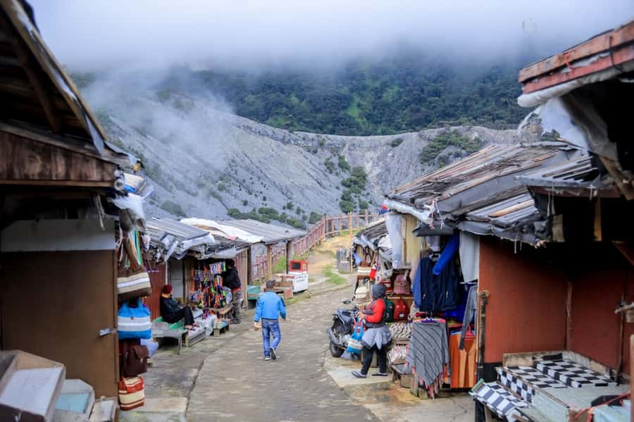 Jakarta: Bandung Volcano Day Tour - What the $141 price really covers