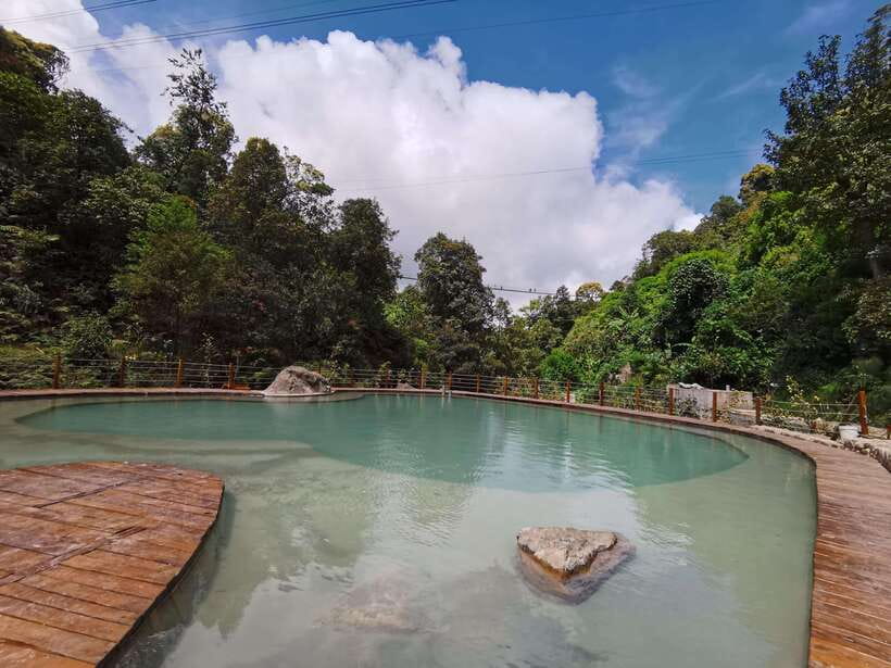 Jakarta: Volcano or Suspension Bridge,Ricefield & Hot Spring - Tangkuban Perahu and the Sangkuriang legend