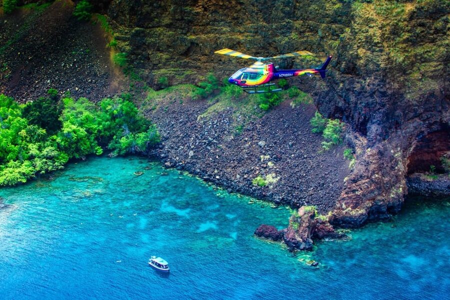 Kailua-Kona: Hualalai Volcano Doors On/Off Helicopter Tour - Kaʻūpūlehu Crater and Hualalai Volcano