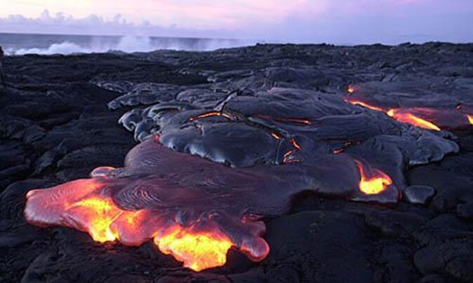 Kīlauea Hike and Lava Gazing with Native Hawaiian - Halemaʻumaʻu and the center of Kīlauea
