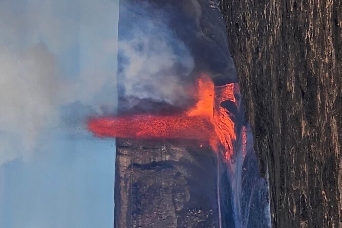 Kilauea Volcano Private Tour from Kailua-Kona - A lava tube and chocolate farm break up the geology