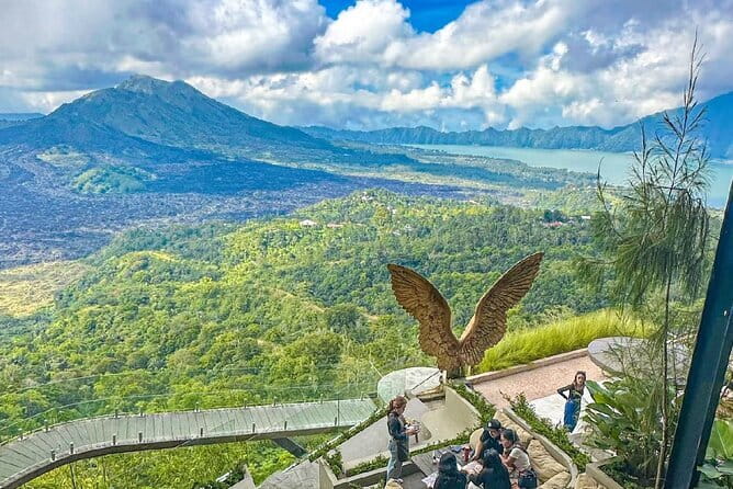 Kintamani Volcano View Tour - Tegenungan Waterfall: a strong first stop