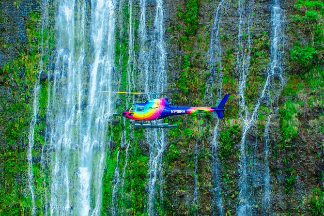 Kohala Coast Volcano Waterfalls-90 Min Heli Tour-Doors Off or On - Along the Kawaihae Coast to Kohala’s waterfalls