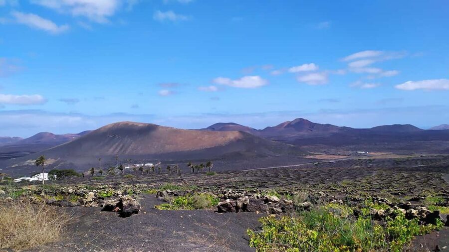 La Geria: a walk among volcanoes and vineyards - Key points at a glance