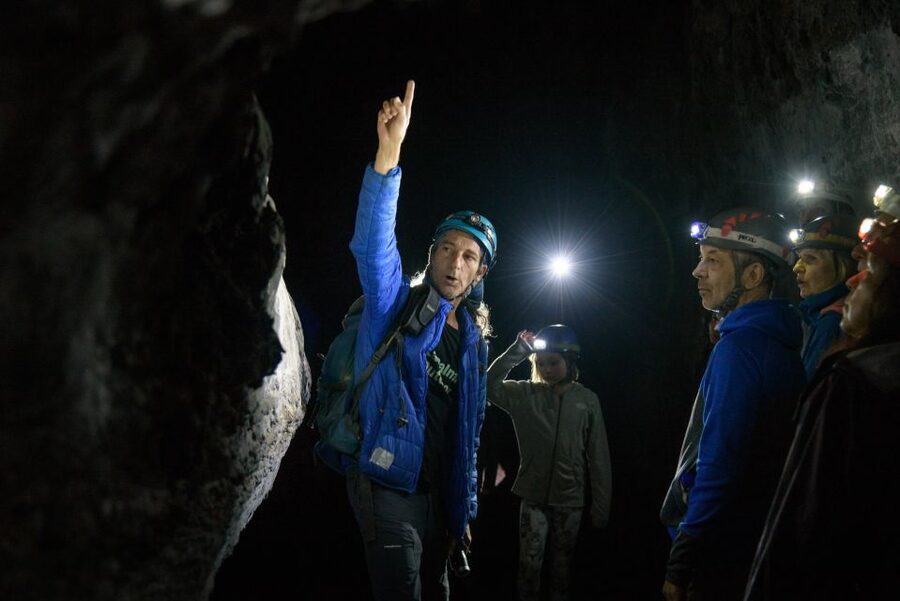 La Palma: Cueva de Las Palomas Volcanic Tube - Starting at Caños de Fuego