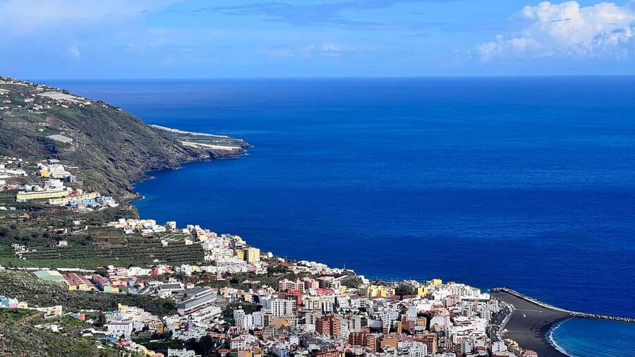 La Palma Tour: Santa Cruz, Cumbrecita and Volcanic Landscape - Guide quality and language choice