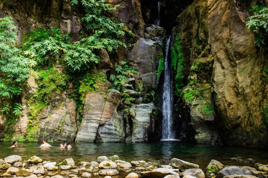 Lagoa do Fogo: Biologist-guided Volcano e-Tour +Hot Springs - Starting at Vila Franca do Campo Marina