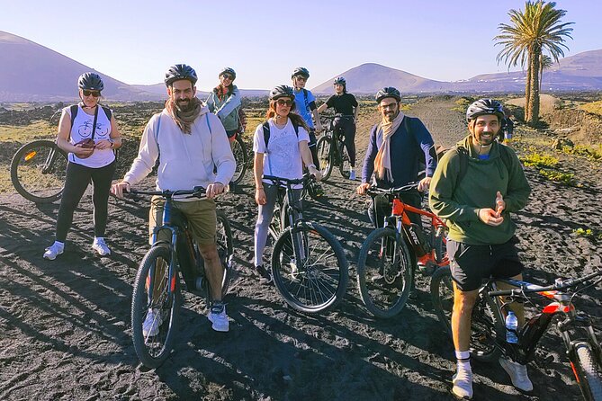 Lanzarote E-Bike Tour: Volcano Craters & Scenic Vineyards - Key points to know before booking