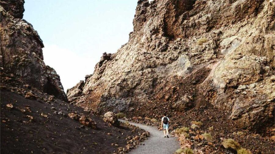 Lanzarote: On-Road Guided Buggy Volcano Tour - Driving the CanAm Maverick 1000R from Puerto del Carmen