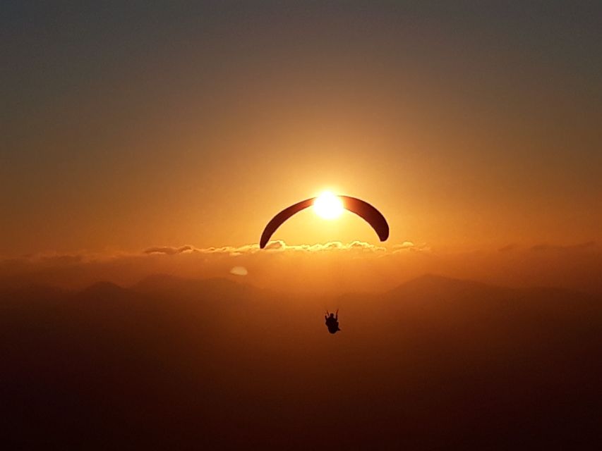 Lanzarote: Tandem Paragliding over Volcanoes & the Atlantic - Seeing Lanzarote from above