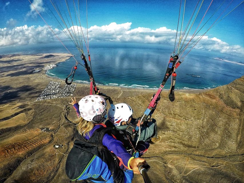Lanzarote: Tandem Paragliding over Volcanoes & the Atlantic - Is the $141 price good value?