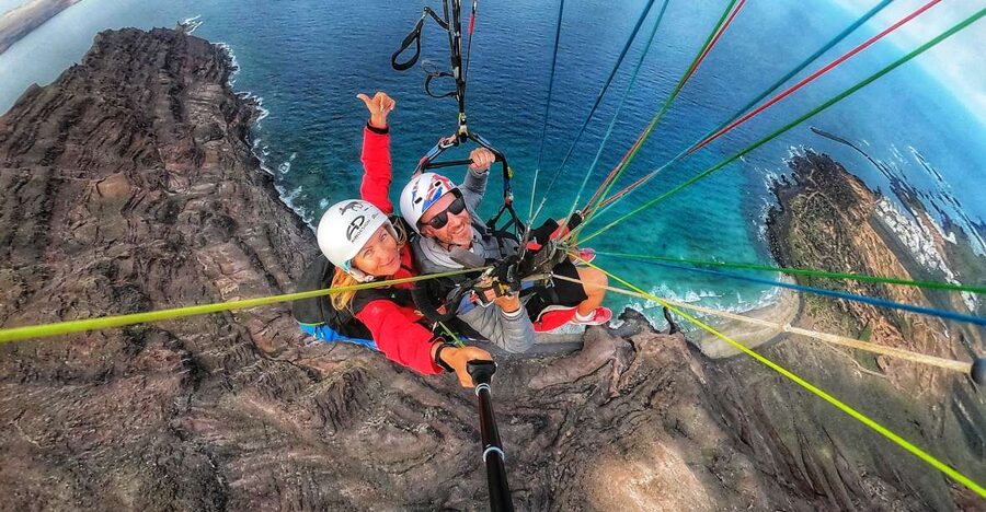 Lanzarote: Tandem Paragliding over Volcanoes & the Atlantic - How the 45 to 60 minute visit works