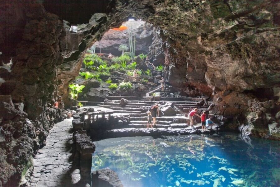Lanzarote: Volcanic Landscapes Tour with Panoramic Views - Key points before you book