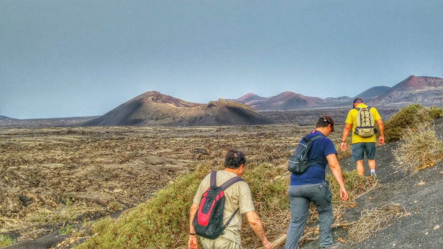 Lanzarote: Volcano Hike - Setting out from Camino Testeina
