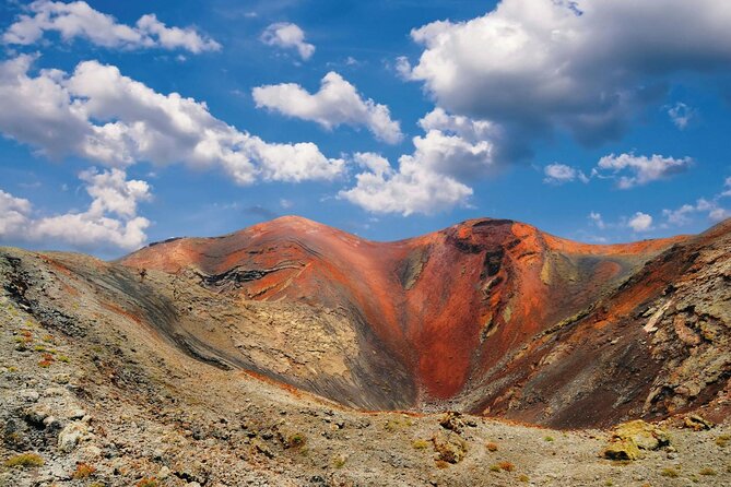 Lanzarote Volcanoes and Caves Tour from Fuerteventura - Lunch in Haría and a taste of Canarian life