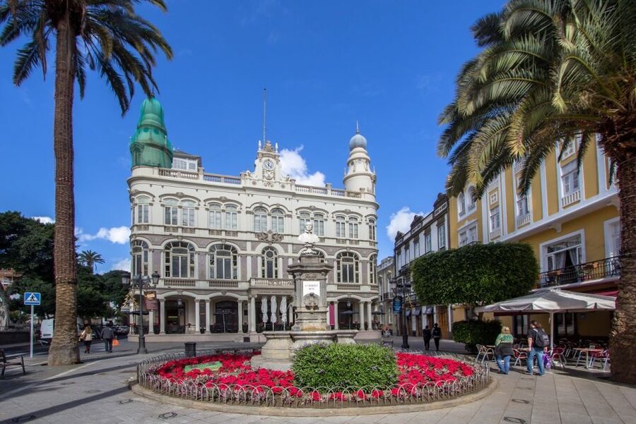 Las Palmas, Botanical Gardens and Bandama Volcano Tour - Who should book this Las Palmas tour?