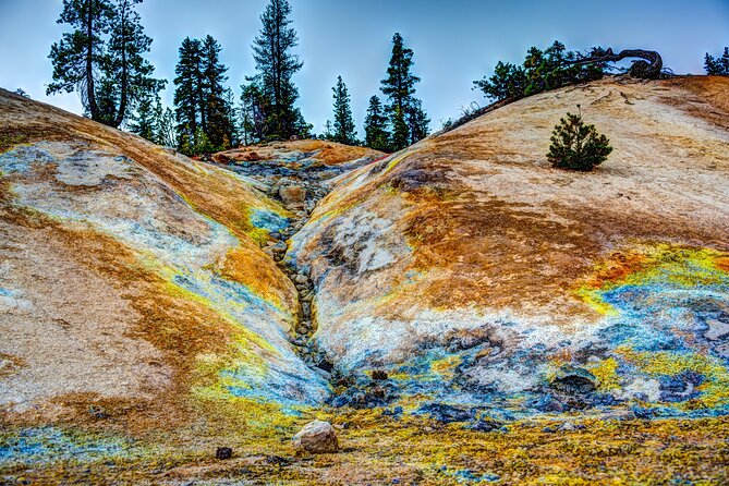 Lassen Volcanic National Park Self-Guided Audio Driving Tour - Sulphur Works and the strange smell of volcanic activity