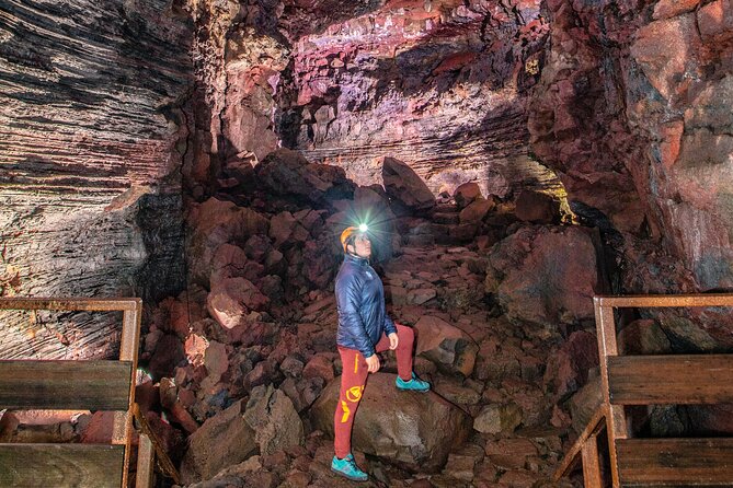 Lava Caving Experience - What you see inside the one-hour route