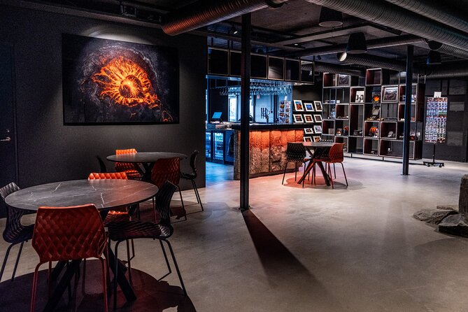 Lava Show Reykjavik Admission Ticket - Optional Premium Upgrade - Questions make the science easier to remember