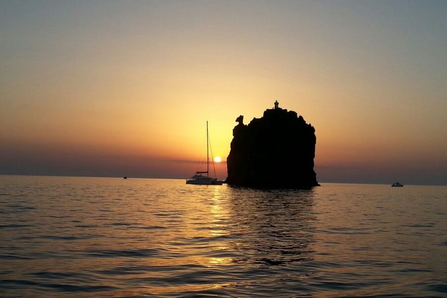 Lipari: Vulcano, Panarea, and Stromboli Cruise - Starting at Marina Corta in Lipari