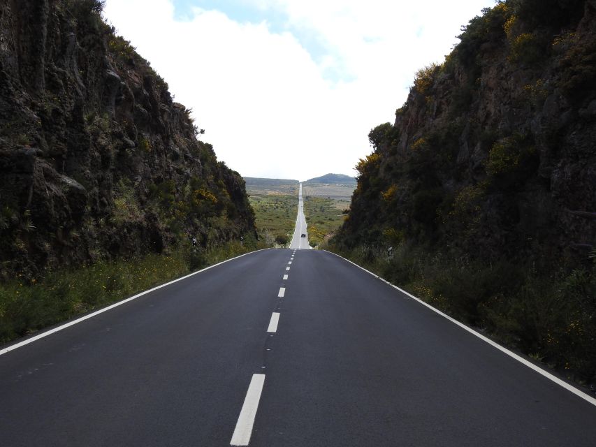 Madeira 4x4 Jeep Safari: Porto Moniz, Lava Pools & Fanal - Paul da Serra and Madeira’s High Country
