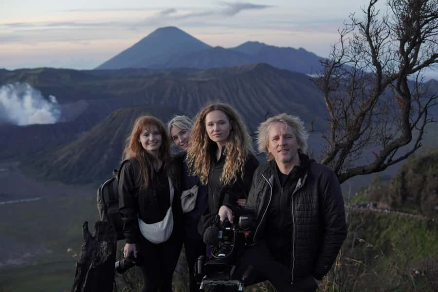 Malang: 2D1N Shared Tour of Mount Bromo & Ijen Crater - Sunrise above Mount Bromo