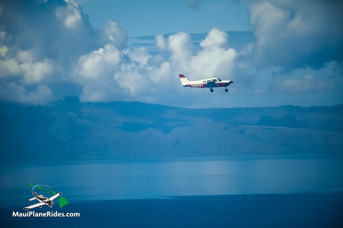 Maui Circle Island-PRIVATE-Air Tour for 2-5: Waterfalls & Lava! - Starting at Maui Plane Rides in Kahului