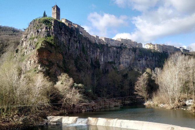 Medieval Villages & La Garrotxa Volcanic Zone Hiking. Small Group Tour - Walking through the Fageda d’en Jordà