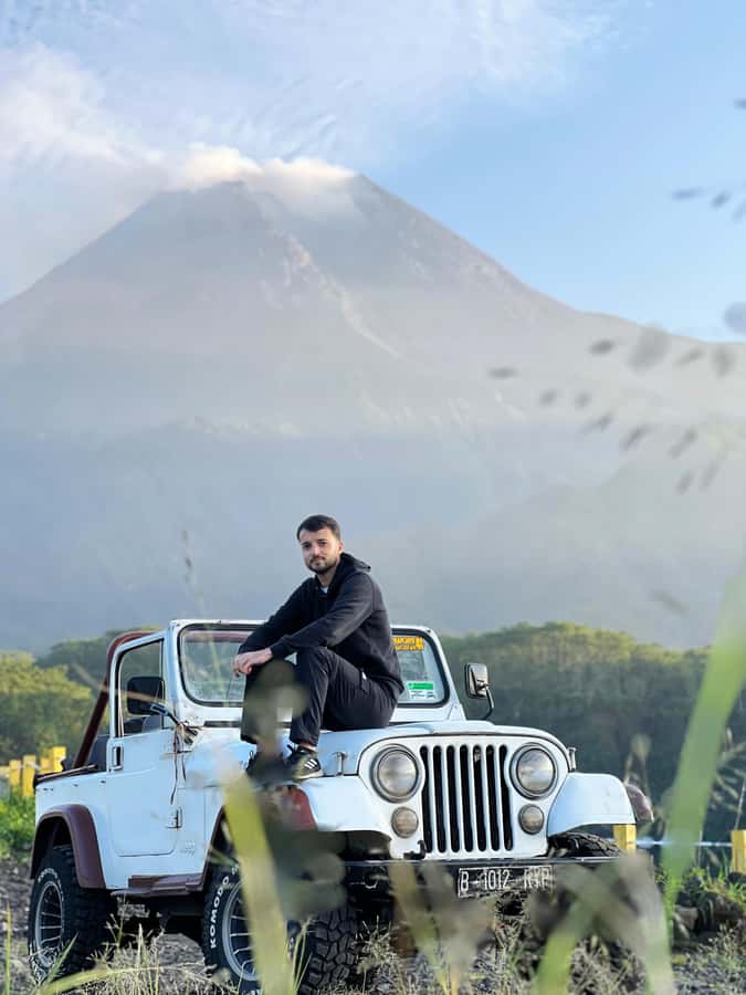 Merapi Volcano 4WD Jeep Tour From Yogyakarta - Bunker Kaliadem Gives You the Closest View