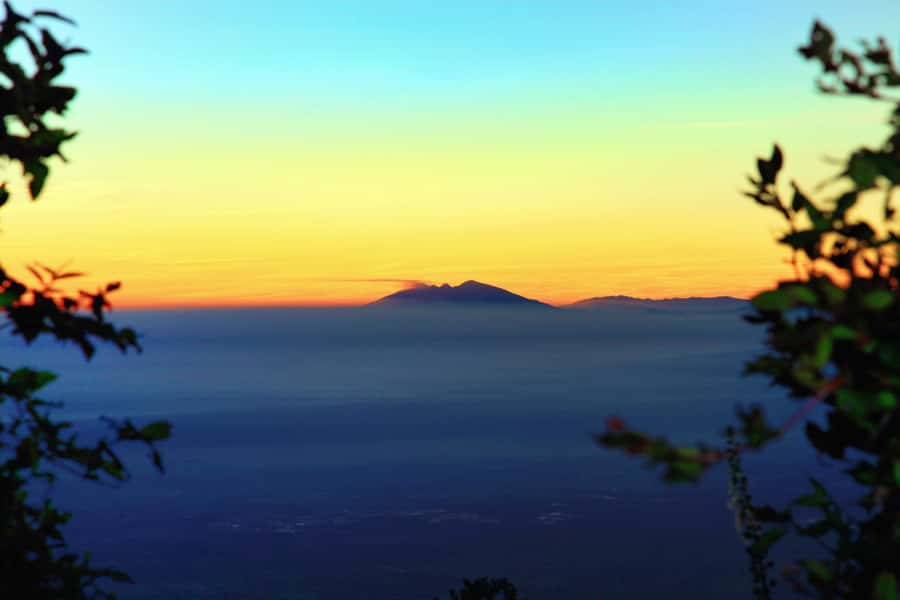 Merapi volcano sunrise with 4wd jeep and step on cold lava - Leaving Yogyakarta before sunrise