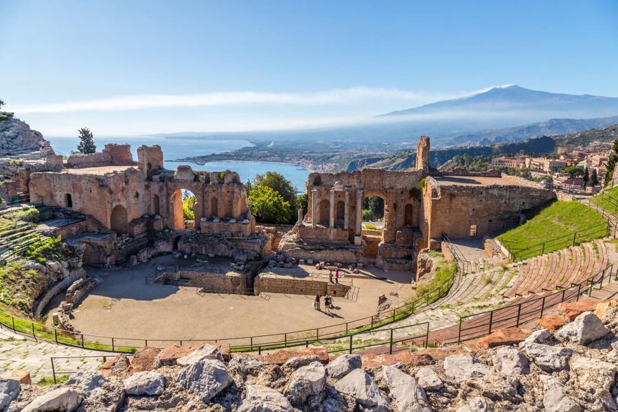Messina Shore Excursion: Private Trip to Taormina & Etna - Meeting your driver at Messina port
