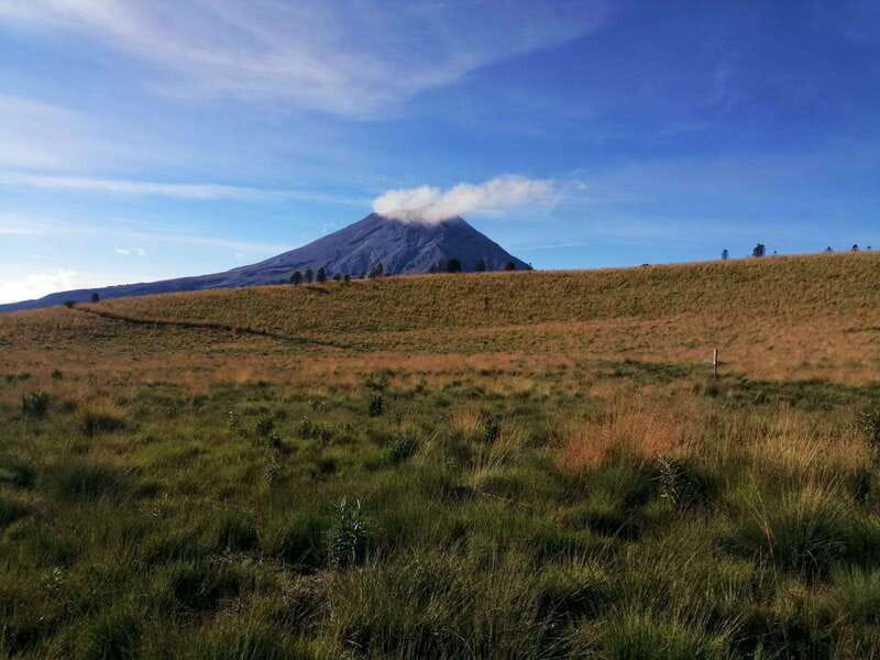 Mexico City: Guided Volcano Trek with Lunch - Weather can change the experience