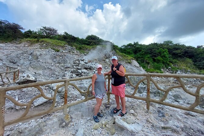 Miravalles Volcano: Hike Secondary Crater & Hot Springs Jungle - Las Hornillas shows the volcano at work