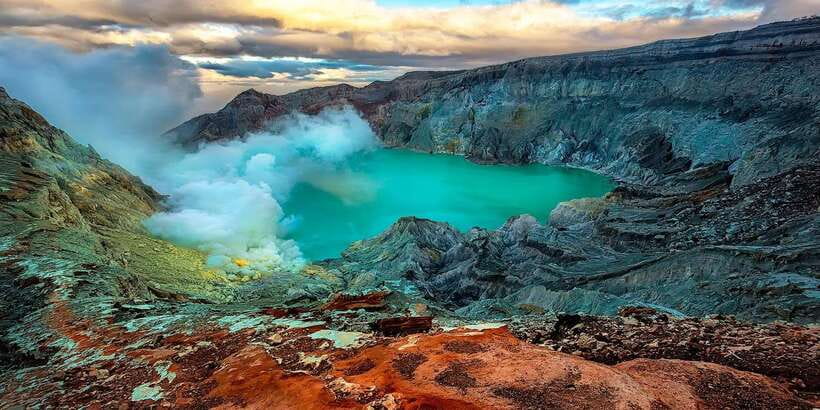 Mount Bromo and Ijen Crater Tour from Surabaya/ Malang - Walking across the Whispering Sands
