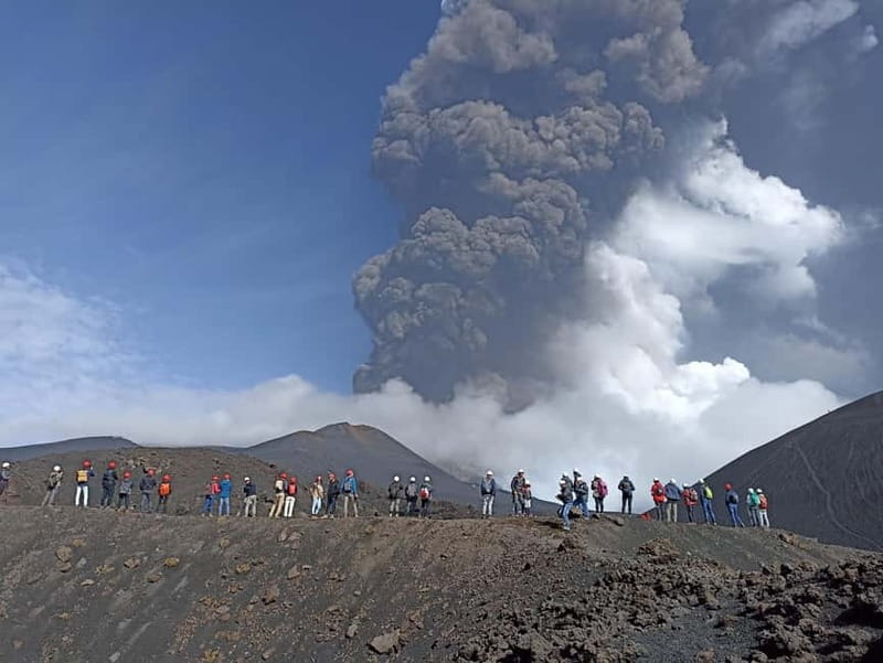 Mount Etna: Central Crater (3340mt.) with cable car and jeep - What to pack for Etna