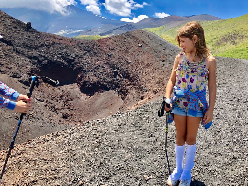 Mount Etna: Craters of the 2002 Eruption Trekking Experience - What the guides add to the walk