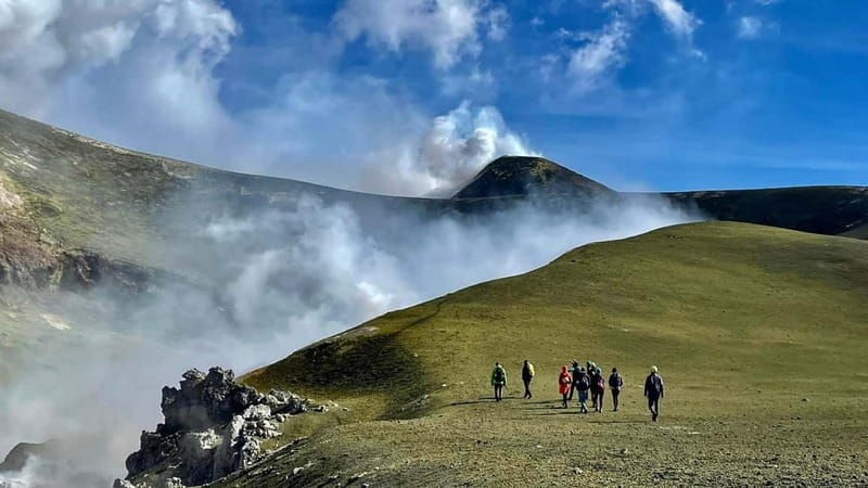 Mount Etna: Summit Trekking Tour - Hiking 450 meters through lava fields